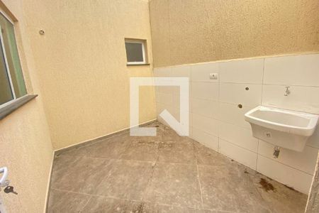 Apartamento à venda com 2 quartos, 42m² em Vila Curuçá, Santo André
