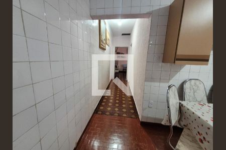 Casa à venda com 2 quartos, 219m² em Parque Central, Santo André