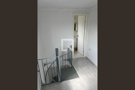 Casa à venda com 2 quartos, 150m² em Parque Novo Oratório, Santo André