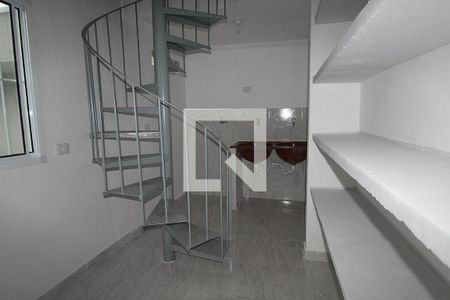 Casa à venda com 2 quartos, 150m² em Parque Novo Oratório, Santo André