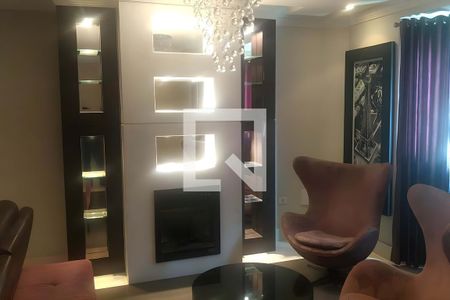 Casa à venda com 4 quartos, 200m² em Parque das Nações, Santo André