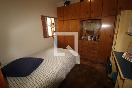 Casa à venda com 2 quartos, 206m² em Vila Curuçá, Santo André