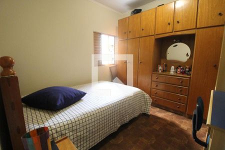 Casa à venda com 2 quartos, 206m² em Vila Curuçá, Santo André