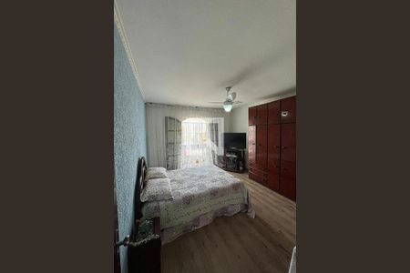 Casa à venda com 3 quartos, 160m² em Vila Metalúrgica, Santo André