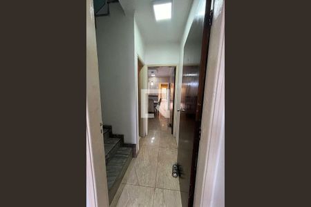 Casa à venda com 3 quartos, 160m² em Vila Metalúrgica, Santo André