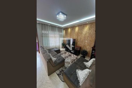 Casa à venda com 3 quartos, 160m² em Vila Metalúrgica, Santo André
