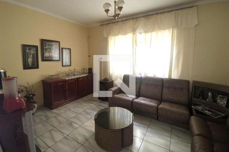 Casa à venda com 4 quartos, 300m² em Santa Maria, Santo André