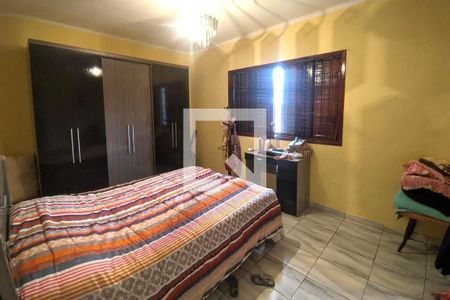 Casa à venda com 4 quartos, 300m² em Santa Maria, Santo André