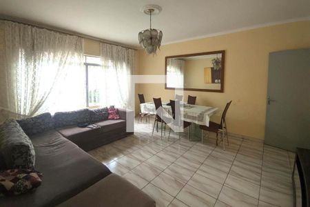 Casa à venda com 4 quartos, 300m² em Santa Maria, Santo André