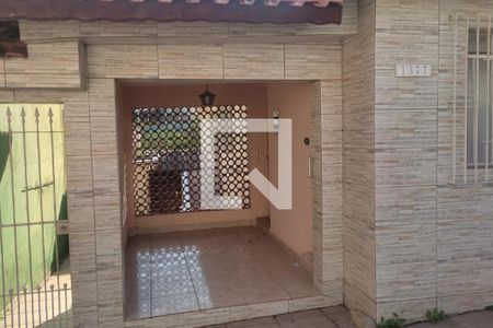 Casa à venda com 3 quartos, 315m² em Parque das Nações, Santo André