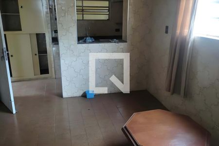 Casa à venda com 2 quartos, 196m² em Vila Leopoldina, Santo André