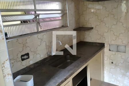 Casa à venda com 2 quartos, 196m² em Vila Leopoldina, Santo André