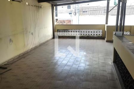 Casa à venda com 2 quartos, 196m² em Vila Leopoldina, Santo André