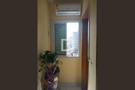 Casa à venda com 2 quartos, 71m² em Parque Oratório, Santo André