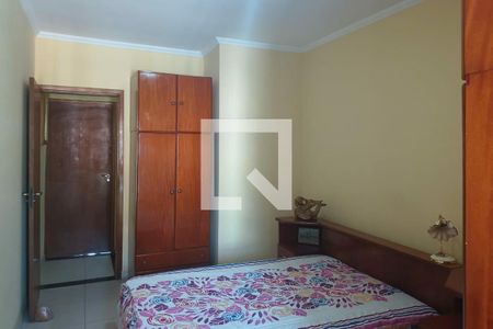 Casa à venda com 2 quartos, 71m² em Parque Oratório, Santo André