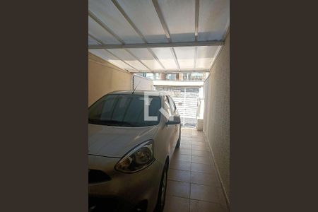 Casa à venda com 2 quartos, 71m² em Parque Oratório, Santo André