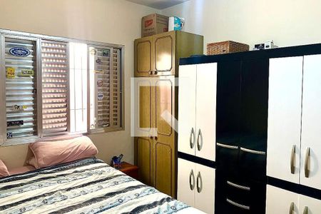 Casa à venda com 3 quartos, 300m² em Vila Camilópolis, Santo André