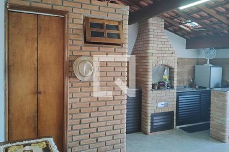 Apartamento à venda com 2 quartos, 131m² em Vila Lucinda, Santo André