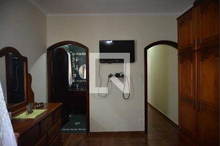 Quarto Suite de casa para alugar com 3 quartos, 125m² em Vila Valparaíso, Santo André