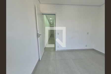Apartamento à venda com 3 quartos, 70m² em Santa Maria, Santo André