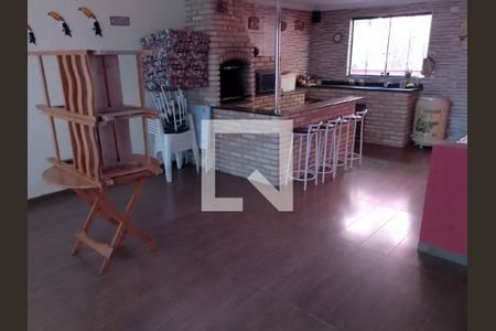 Casa à venda com 3 quartos, 150m² em Parque João Ramalho, Santo André