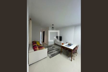 Casa à venda com 3 quartos, 100m² em Santa Terezinha, Santo André