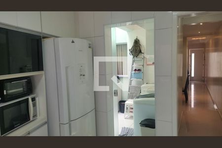 Casa à venda com 3 quartos, 100m² em Santa Terezinha, Santo André