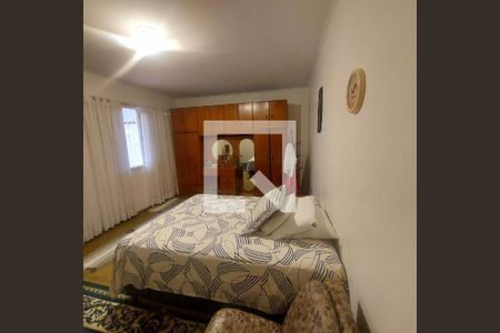 Casa à venda com 2 quartos, 164m² em Vila Vitória, Santo André