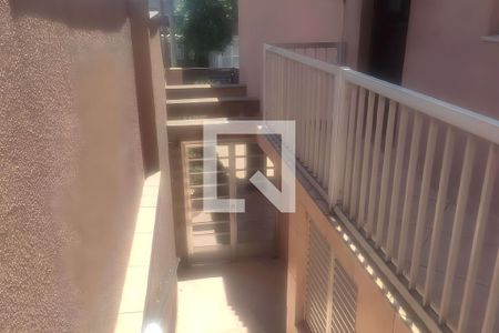 Casa à venda com 3 quartos, 300m² em Vila Curuçá, Santo André