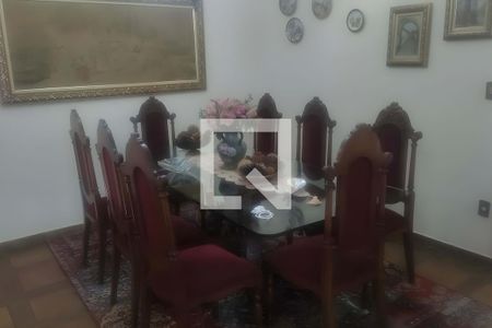 Casa à venda com 3 quartos, 300m² em Vila Curuçá, Santo André