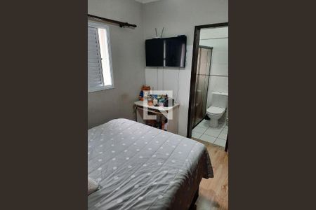 Casa à venda com 3 quartos, 200m² em Vila Curuçá, Santo André