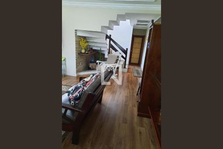 Casa à venda com 3 quartos, 200m² em Vila Curuçá, Santo André