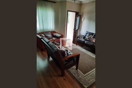 Casa à venda com 3 quartos, 200m² em Vila Curuçá, Santo André