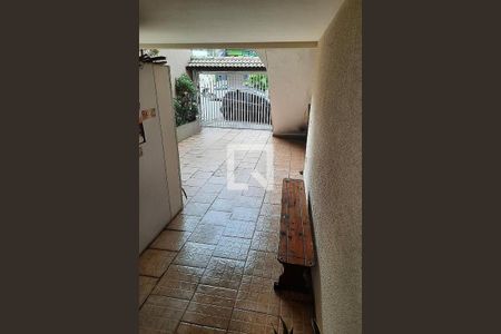 Casa à venda com 3 quartos, 200m² em Vila Curuçá, Santo André