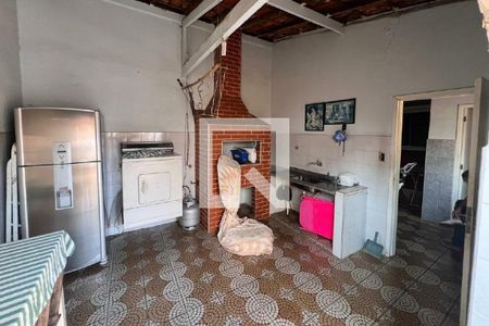 Casa à venda com 3 quartos, 336m² em Parque das Nações, Santo André