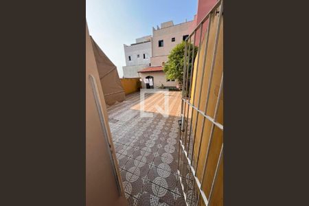 Casa à venda com 3 quartos, 336m² em Parque das Nações, Santo André