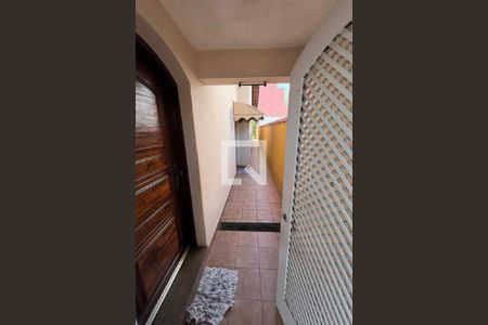 Casa à venda com 3 quartos, 336m² em Parque das Nações, Santo André