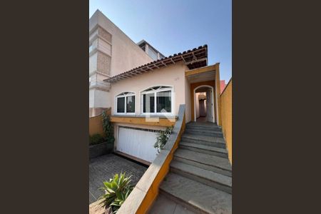 Casa à venda com 3 quartos, 336m² em Parque das Nações, Santo André