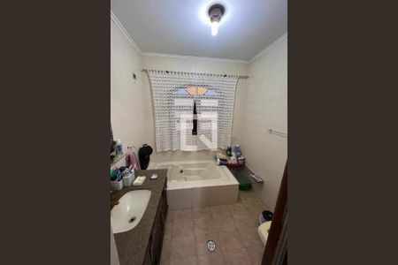 Casa à venda com 3 quartos, 336m² em Parque das Nações, Santo André