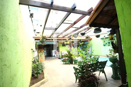 Casa à venda com 3 quartos, 362m² em Vila América, Santo André