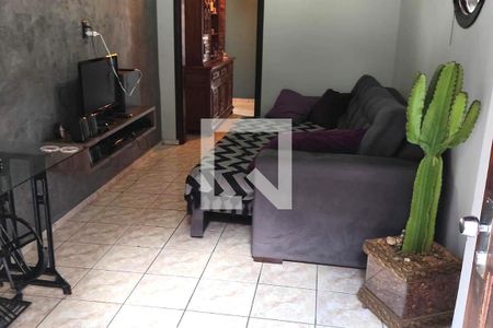 Casa à venda com 2 quartos, 222m² em Parque das Nações, Santo André