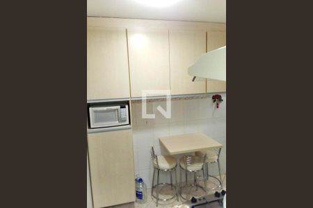 Casa à venda com 2 quartos, 61m² em Jardim Utinga, Santo André