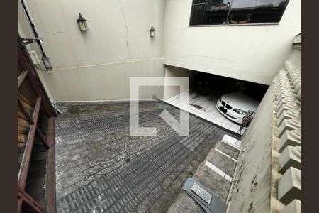 Casa à venda com 3 quartos, 195m² em Vila Valparaíso, Santo André