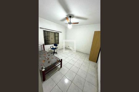 Casa à venda com 4 quartos, 300m² em Parque das Nações, Santo André