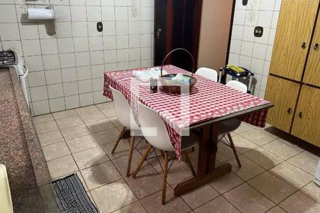 Casa à venda com 3 quartos, 125m² em Vila Curuçá, Santo André