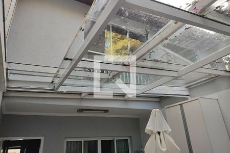 Casa à venda com 3 quartos, 120m² em Vila Camilópolis, Santo André