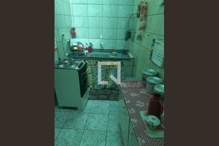Casa à venda com 3 quartos, 262m² em Condomínio Maracanã, Santo André