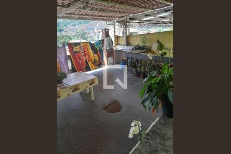 Casa à venda com 3 quartos, 262m² em Condomínio Maracanã, Santo André