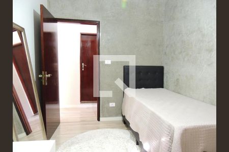 Casa à venda com 3 quartos, 259m² em Utinga, Santo André