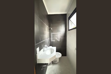 Lavabo de casa à venda com 2 quartos, 111m² em Jardim das Maravilhas, Santo André